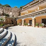 Lh Pozzo Sacro 4* אולביה