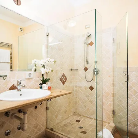 Lh Pozzo Sacro 4*