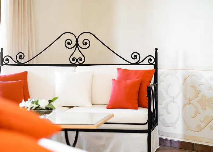 Hotel Lh Pozzo Sacro