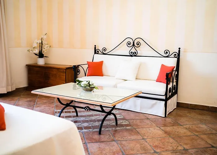 Hotel Lh Pozzo Sacro