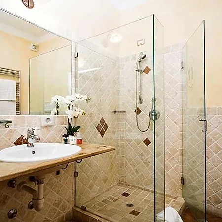 Hotel Lh Pozzo Sacro 4*