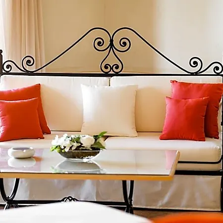 Hotel Lh Pozzo Sacro 4*