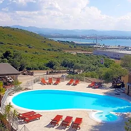 Lh Pozzo Sacro מלון 4*