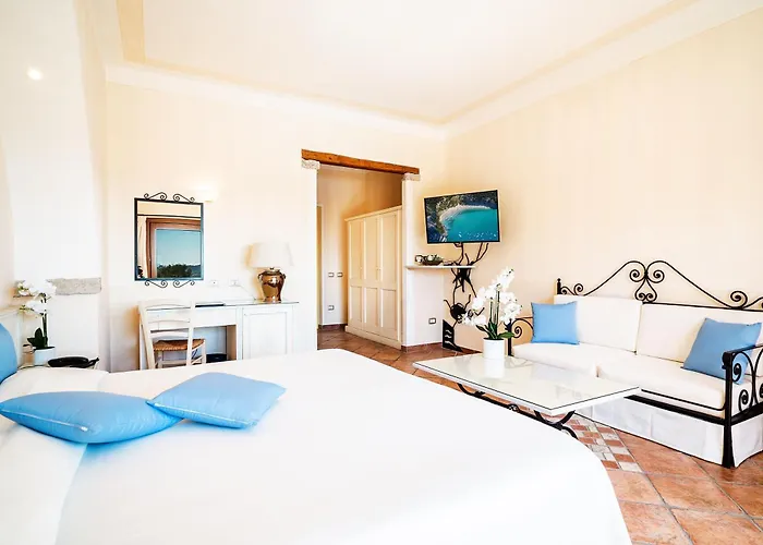 Lh Pozzo Sacro Hotel 4*